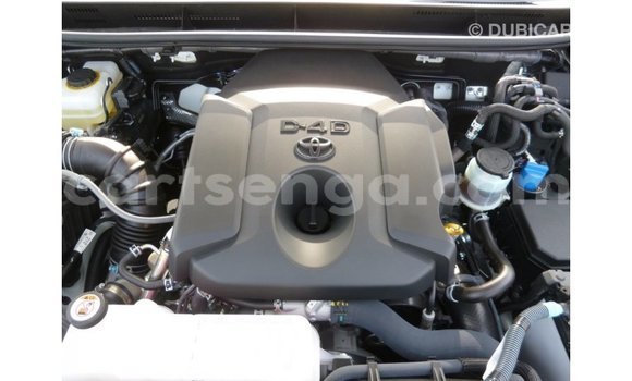 Buy Import Toyota Prado White Car in Import - Dubai in Hhohho Buy Import Toyota Prado White Car in Import - Dubai in Hhohho