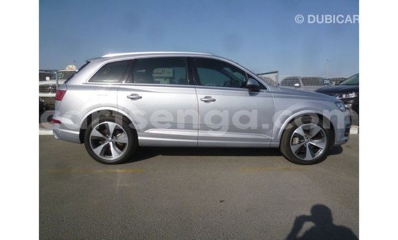 Acheter Import Voiture Audi Q7 Autre à Import - Dubai, Hhohho Acheter Import Voiture Audi Q7 Autre à Import - Dubai, Hhohho