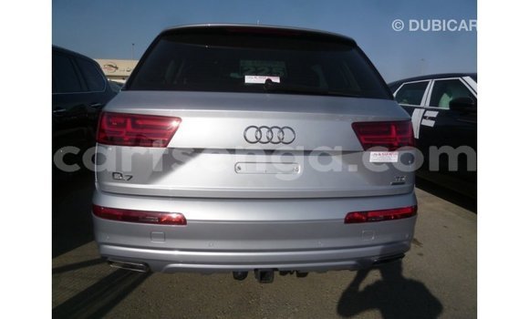 Acheter Import Voiture Audi Q7 Autre à Import - Dubai, Hhohho Acheter Import Voiture Audi Q7 Autre à Import - Dubai, Hhohho