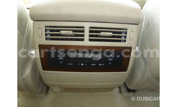 Buy Import Toyota Land Cruiser Other Car in Import - Dubai in Hhohho Buy Import Toyota Land Cruiser Other Car in Import - Dubai in Hhohho