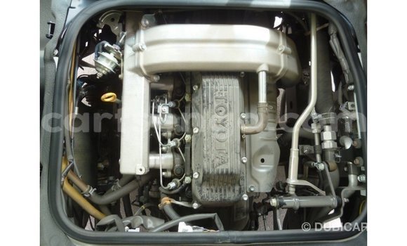 Nunua Imported Toyota Coaster White Gari ndani ya Import - Dubai nchini Hhohho Nunua Imported Toyota Coaster White Gari ndani ya Import - Dubai nchini Hhohho