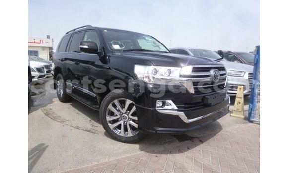 Acheter Import Voiture Toyota Land Cruiser Noir à Import - Dubai, Hhohho Acheter Import Voiture Toyota Land Cruiser Noir à Import - Dubai, Hhohho