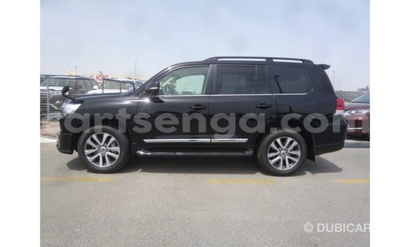 Acheter Import Voiture Toyota Land Cruiser Noir à Import - Dubai, Hhohho Acheter Import Voiture Toyota Land Cruiser Noir à Import - Dubai, Hhohho