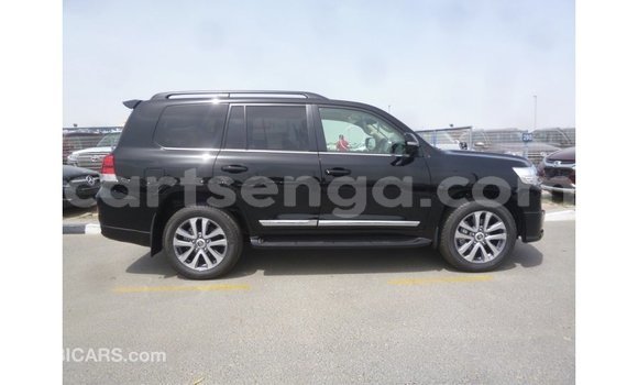 Acheter Import Voiture Toyota Land Cruiser Noir à Import - Dubai, Hhohho Acheter Import Voiture Toyota Land Cruiser Noir à Import - Dubai, Hhohho