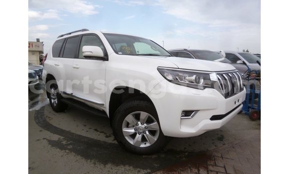 Buy Import Toyota Prado White Car in Import - Dubai in Hhohho Buy Import Toyota Prado White Car in Import - Dubai in Hhohho