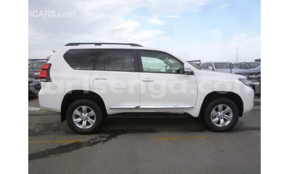 Buy Import Toyota Prado White Car in Import - Dubai in Hhohho Buy Import Toyota Prado White Car in Import - Dubai in Hhohho