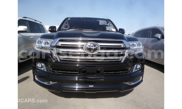 Nunua Imported Toyota Land Cruiser Black Gari ndani ya Import - Dubai nchini Hhohho Nunua Imported Toyota Land Cruiser Black Gari ndani ya Import - Dubai nchini Hhohho