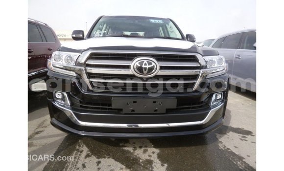 Acheter Import Voiture Toyota Land Cruiser Noir à Import - Dubai, Hhohho Acheter Import Voiture Toyota Land Cruiser Noir à Import - Dubai, Hhohho