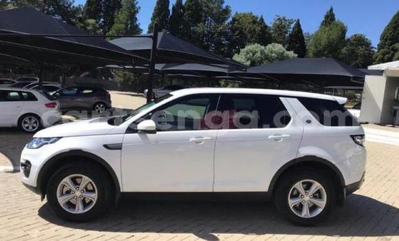 Acheter Occasion Voiture Land Rover Discovery Sport Blanc à Bulembu, Hhohho Acheter Occasion Voiture Land Rover Discovery Sport Blanc à Bulembu, Hhohho