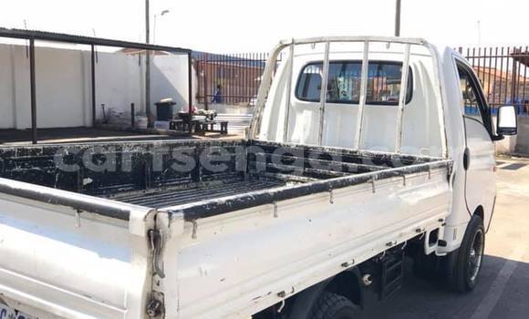 Nunua Ilio tumika Hyundai H1 White Gari ndani ya Manzini nchini Manzini Nunua Ilio tumika Hyundai H1 White Gari ndani ya Manzini nchini Manzini