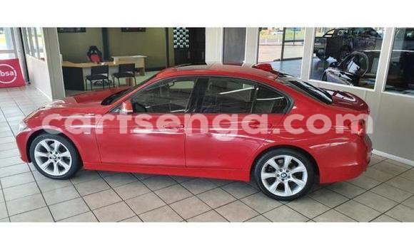 Acheter Occasion Voiture BMW 3–Series Rouge à Big Bend, Lubombo Acheter Occasion Voiture BMW 3–Series Rouge à Big Bend, Lubombo