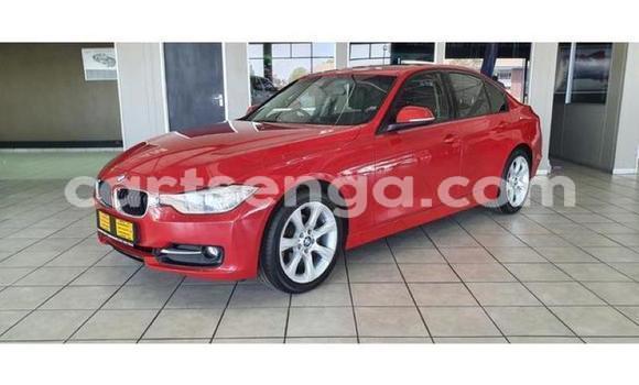 Acheter Occasion Voiture BMW 3–Series Rouge à Big Bend, Lubombo Acheter Occasion Voiture BMW 3–Series Rouge à Big Bend, Lubombo