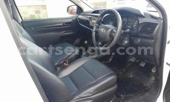 Buy Used Toyota Hilux White Car in Manzini in Manzini Buy Used Toyota Hilux White Car in Manzini in Manzini