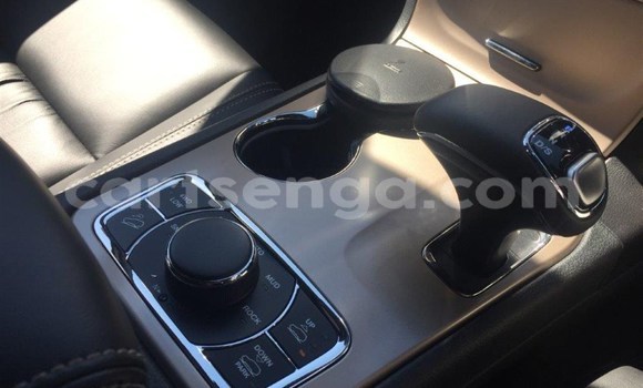 Acheter Occasion Voiture Jeep Grand Cherokee Rouge à Matsapha, Manzini Acheter Occasion Voiture Jeep Grand Cherokee Rouge à Matsapha, Manzini