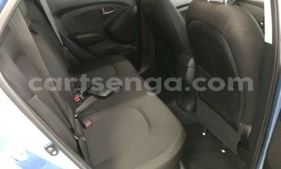 Buy Used Hyundai ix35 Blue Car in Ezulwini in Hhohho Buy Used Hyundai ix35 Blue Car in Ezulwini in Hhohho