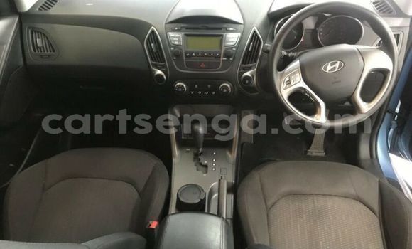 Buy Used Hyundai ix35 Blue Car in Ezulwini in Hhohho Buy Used Hyundai ix35 Blue Car in Ezulwini in Hhohho