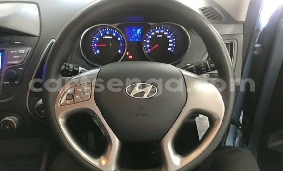 Buy Used Hyundai ix35 Blue Car in Ezulwini in Hhohho Buy Used Hyundai ix35 Blue Car in Ezulwini in Hhohho