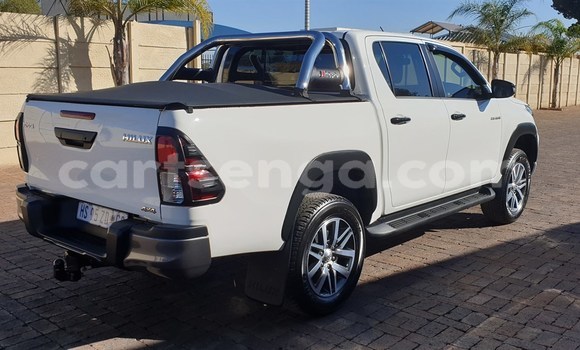 Acheter Occasion Voiture Toyota Hilux Blanc à Matsapha, Manzini Acheter Occasion Voiture Toyota Hilux Blanc à Matsapha, Manzini