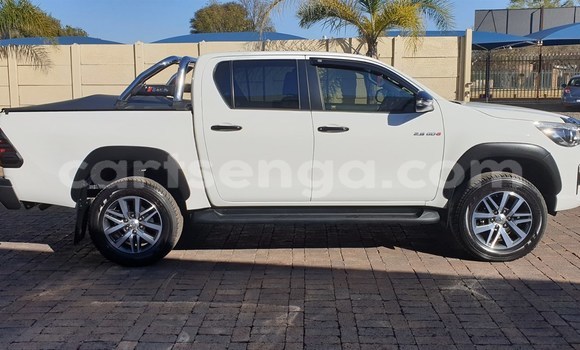 Acheter Occasion Voiture Toyota Hilux Blanc à Matsapha, Manzini Acheter Occasion Voiture Toyota Hilux Blanc à Matsapha, Manzini