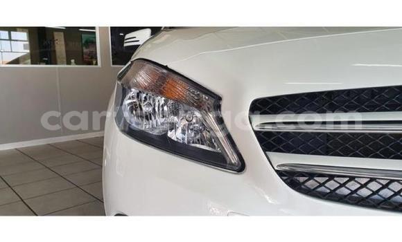 Nunua Ilio tumika Mercedes‒Benz A–Class White Gari ndani ya Manzini nchini Manzini Nunua Ilio tumika Mercedes‒Benz A–Class White Gari ndani ya Manzini nchini Manzini