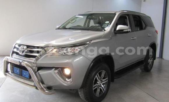 Buy Used Toyota Fortuner Beige Car in Malkerns in Manzini Buy Used Toyota Fortuner Beige Car in Malkerns in Manzini