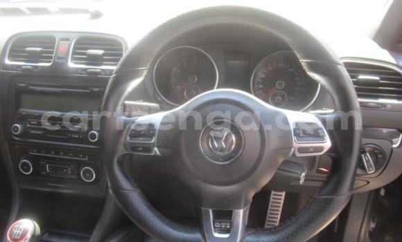 Nunua Ilio tumika Volkswagen Golf Black Gari ndani ya Manzini nchini Manzini Nunua Ilio tumika Volkswagen Golf Black Gari ndani ya Manzini nchini Manzini