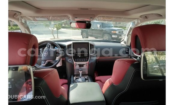 Buy Import Toyota Land Cruiser Black Car in Import - Dubai in Hhohho Buy Import Toyota Land Cruiser Black Car in Import - Dubai in Hhohho