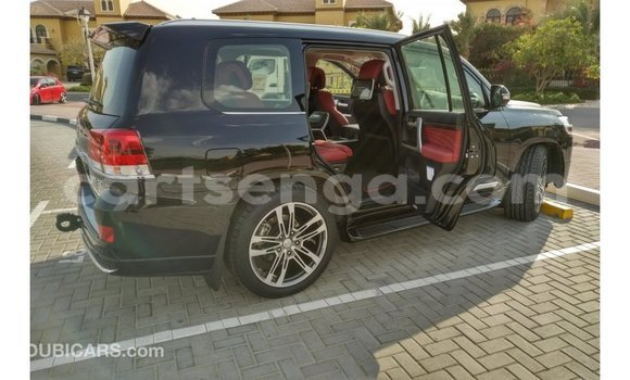 Buy Import Toyota Land Cruiser Black Car in Import - Dubai in Hhohho Buy Import Toyota Land Cruiser Black Car in Import - Dubai in Hhohho