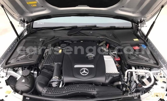 Buy Used Mercedes‒Benz C–Class Silver Car in Ezulwini in Hhohho Buy Used Mercedes‒Benz C–Class Silver Car in Ezulwini in Hhohho