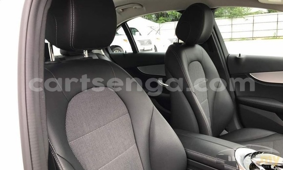 Buy Used Mercedes‒Benz C–Class Silver Car in Ezulwini in Hhohho Buy Used Mercedes‒Benz C–Class Silver Car in Ezulwini in Hhohho