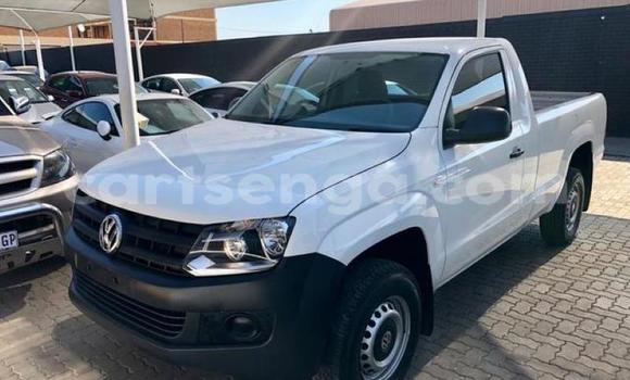 Buy Used Volkswagen Amarok White Car in Manzini in Manzini Buy Used Volkswagen Amarok White Car in Manzini in Manzini