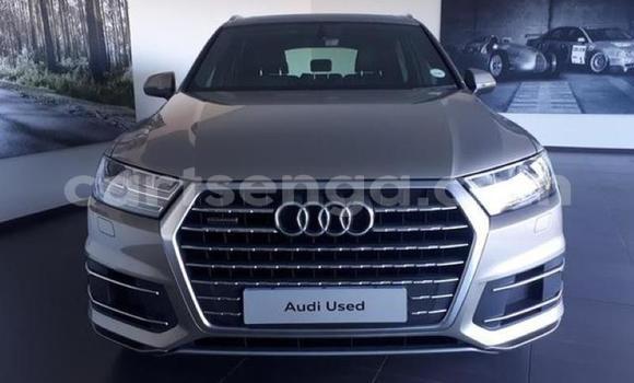 Acheter Occasion Voiture Audi Q7 Gris à Manzini, Manzini Acheter Occasion Voiture Audi Q7 Gris à Manzini, Manzini
