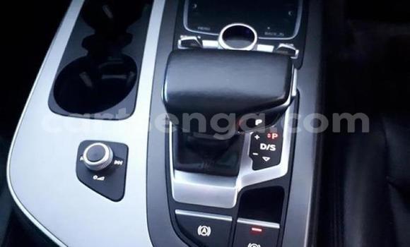 Acheter Occasion Voiture Audi Q7 Gris à Manzini, Manzini Acheter Occasion Voiture Audi Q7 Gris à Manzini, Manzini