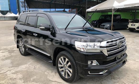 Buy Used Toyota Land Cruiser Black Car in Kwaluseni in Manzini Buy Used Toyota Land Cruiser Black Car in Kwaluseni in Manzini