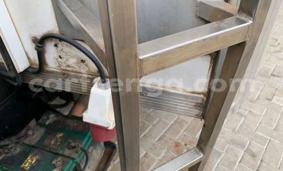 Buy Used Nissan UD White Truck in Manzini in Manzini Buy Used Nissan UD White Truck in Manzini in Manzini