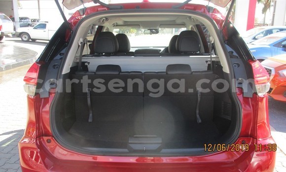 Acheter Occasion Voiture Nissan X–Trail Rouge à Manzini, Manzini Acheter Occasion Voiture Nissan X–Trail Rouge à Manzini, Manzini