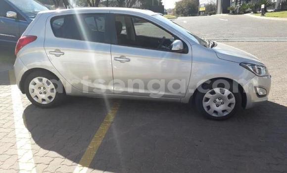 Buy Used Hyundai i20 Silver Car in Mbabane in Manzini Buy Used Hyundai i20 Silver Car in Mbabane in Manzini