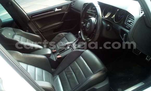 Buy Used Volkswagen Golf White Car in Bhunya in Manzini Buy Used Volkswagen Golf White Car in Bhunya in Manzini