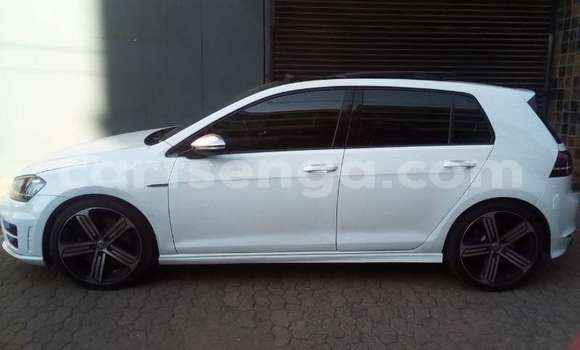 Buy Used Volkswagen Golf White Car in Bhunya in Manzini Buy Used Volkswagen Golf White Car in Bhunya in Manzini