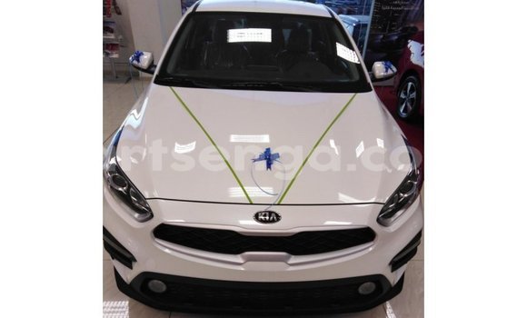 Buy Import Kia Cerato White Car in Import - Dubai in Hhohho Buy Import Kia Cerato White Car in Import - Dubai in Hhohho
