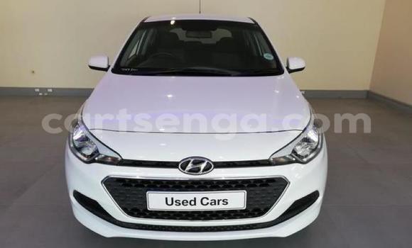 Buy Used Hyundai i20 White Car in Big Bend in Lubombo District Buy Used Hyundai i20 White Car in Big Bend in Lubombo District