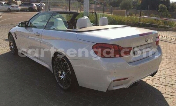 Nunua Ilio tumika BMW M4 White Gari ndani ya Manzini nchini Manzini Nunua Ilio tumika BMW M4 White Gari ndani ya Manzini nchini Manzini