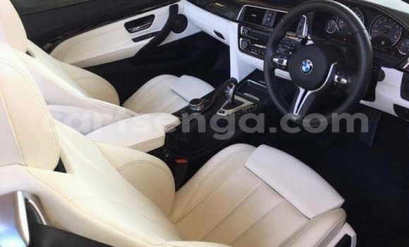 Nunua Ilio tumika BMW M4 White Gari ndani ya Manzini nchini Manzini Nunua Ilio tumika BMW M4 White Gari ndani ya Manzini nchini Manzini