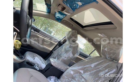 Acheter Import Voiture Hyundai Elantra Blanc à Import - Dubai, Hhohho Acheter Import Voiture Hyundai Elantra Blanc à Import - Dubai, Hhohho