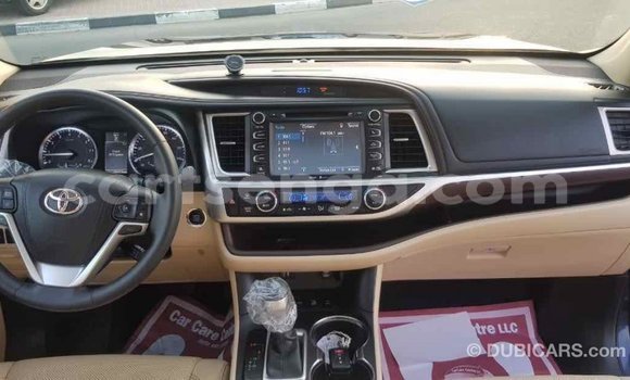 Buy Import Toyota Highlander Blue Car in Import - Dubai in Hhohho Buy Import Toyota Highlander Blue Car in Import - Dubai in Hhohho