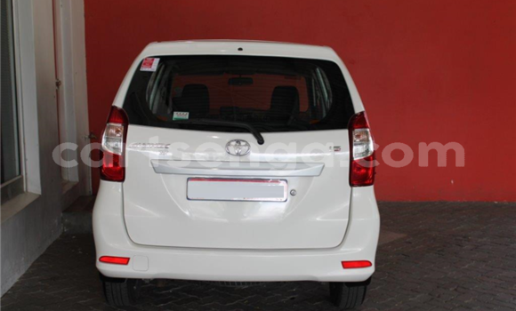 Buy Used Toyota Avanza White Car in Ezulwini in Hhohho Buy Used Toyota Avanza White Car in Ezulwini in Hhohho