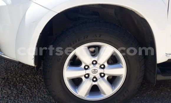 Buy Used Toyota Fortuner White Car in Ezulwini in Hhohho Buy Used Toyota Fortuner White Car in Ezulwini in Hhohho