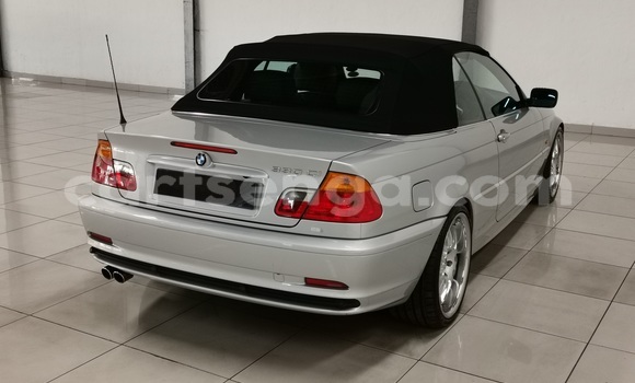 Buy Used BMW 3er Silver Car in Ezulwini in Hhohho Buy Used BMW 3er Silver Car in Ezulwini in Hhohho