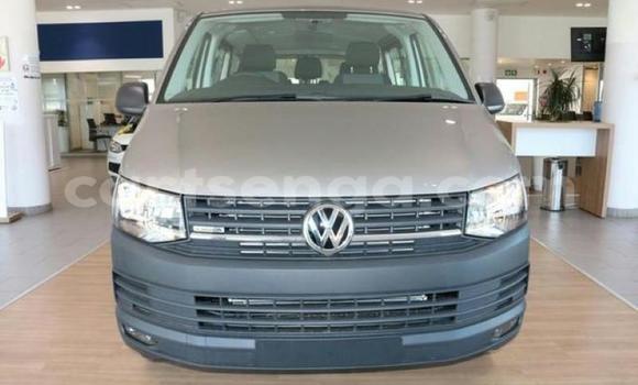 Buy Used Volkswagen Caravelle Other Car in Bhunya in Manzini Buy Used Volkswagen Caravelle Other Car in Bhunya in Manzini