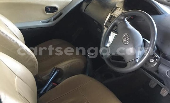 Buy Used Toyota Yaris Blue Car in Ezulwini in Hhohho Buy Used Toyota Yaris Blue Car in Ezulwini in Hhohho